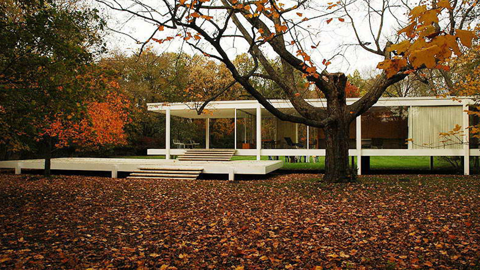 The Farnsworth House / Mies van der Rohe