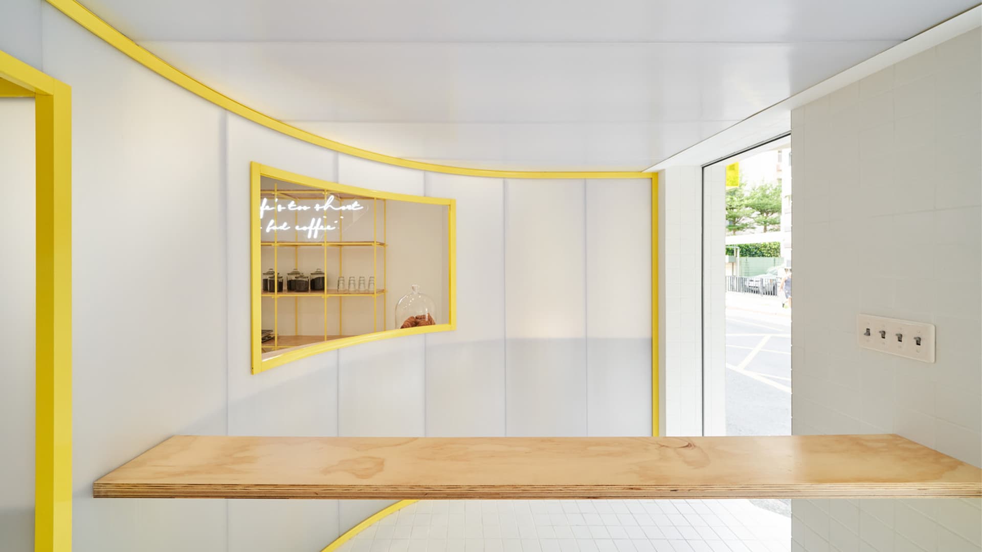 Тайваньская кофейня с тайной комнатой – проект Phoebe Says Wow Architects