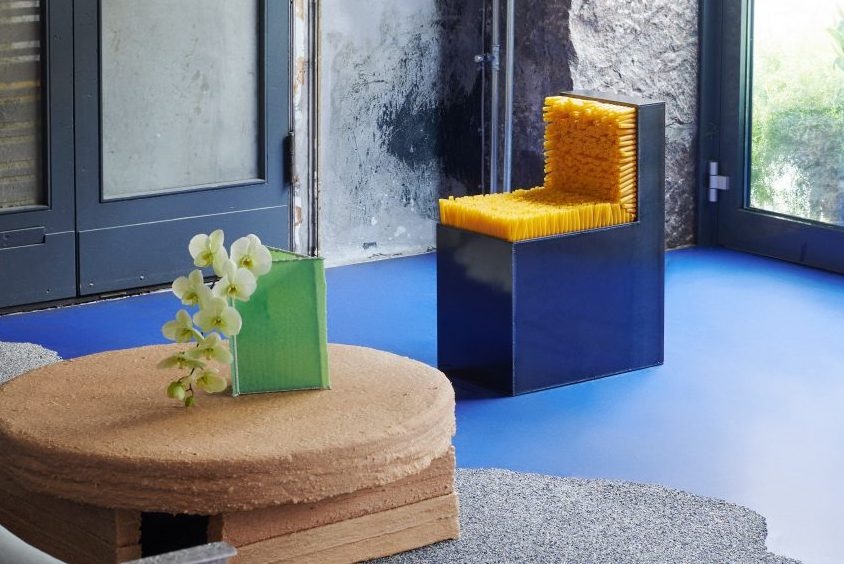 Кельнский дизайнер создал серию мебели из промышленных отходов